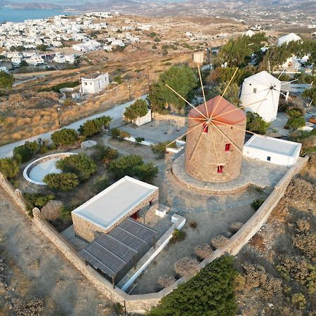 Marketos Windmill And Houses Tripiti Exteriör bild